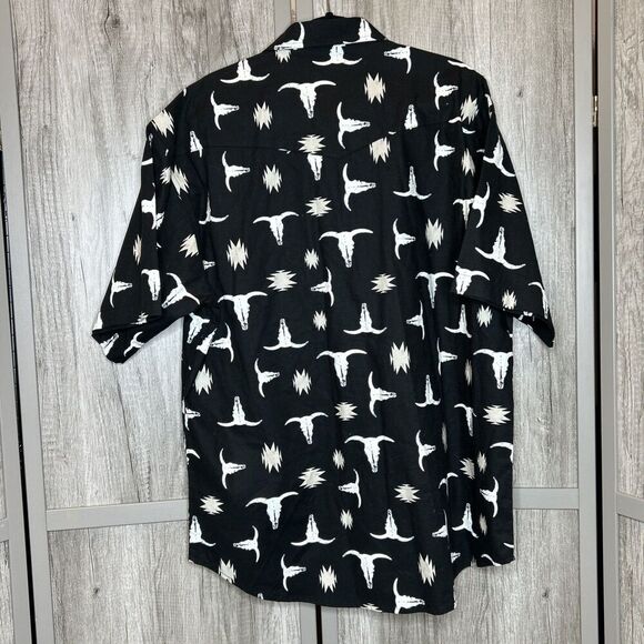 Wrangler Shirt Size XL Western Black and White Tribal Short Sleeves NEW - Picture 5 of 5